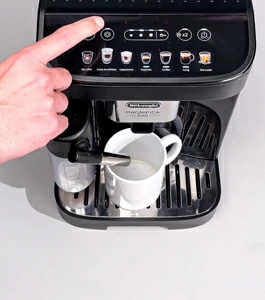Manutenzione macchina caffè automatica