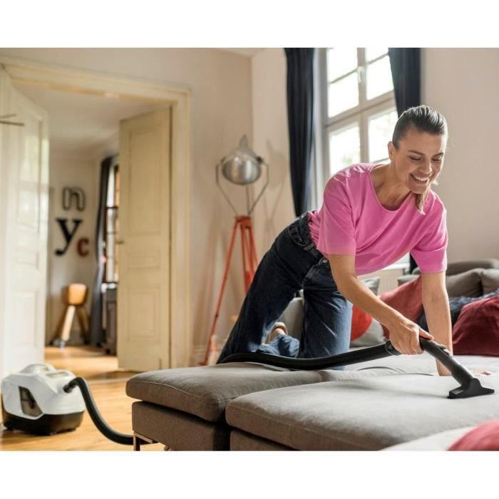 NUOVO KARCHER DS 6 PLUS - Aspirapolvere senza sacco con filtraggio ad acqua + Accessori - Rifiuta il 99,95% di aria priva di polvere