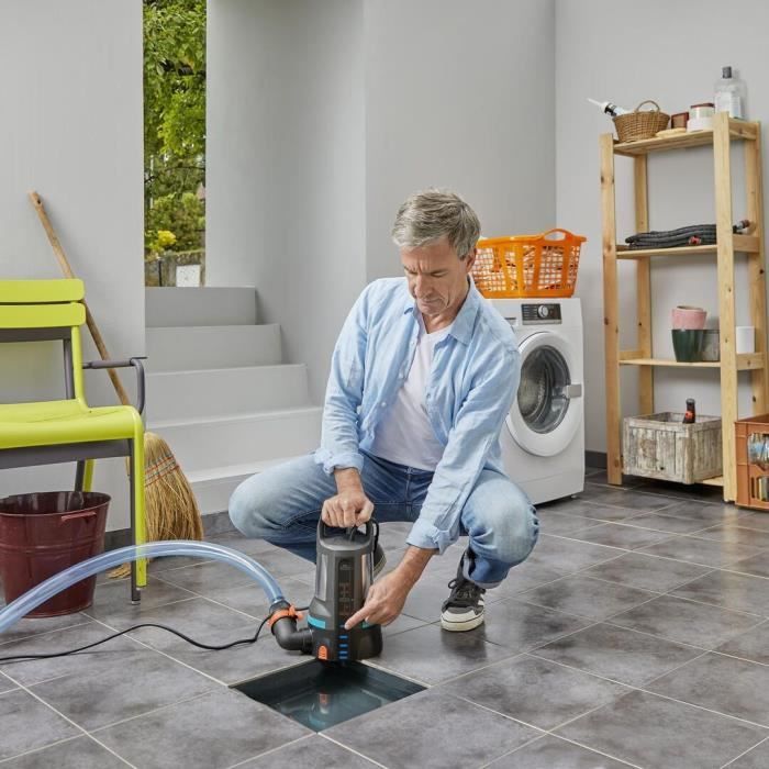 GARDENA Pompa per acque chiare 17000 Aquasensor