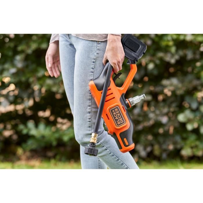 Idropulitrice BLACK + DECKER BCPC18B-XJ 18V LITHIUM a batteria 24 bar - Senza batteria