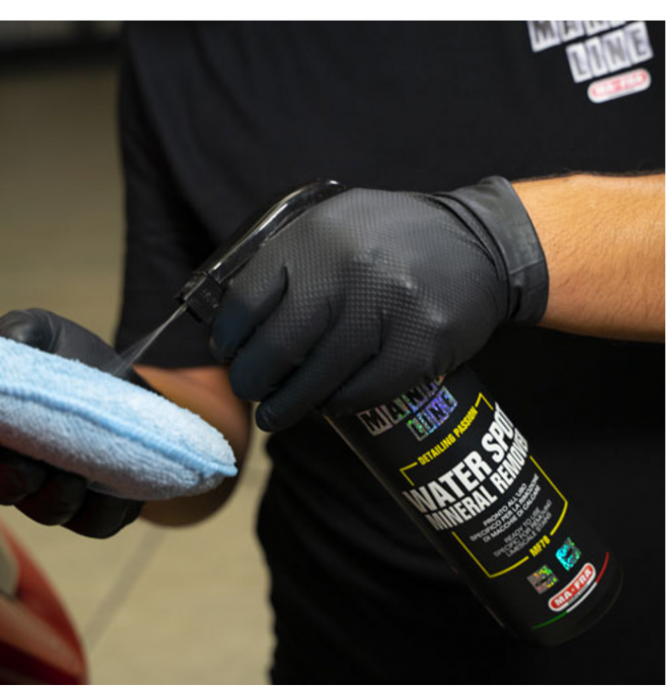 Spray per la rimozione di macchie di calcare auto 500 ml - Maniac Line