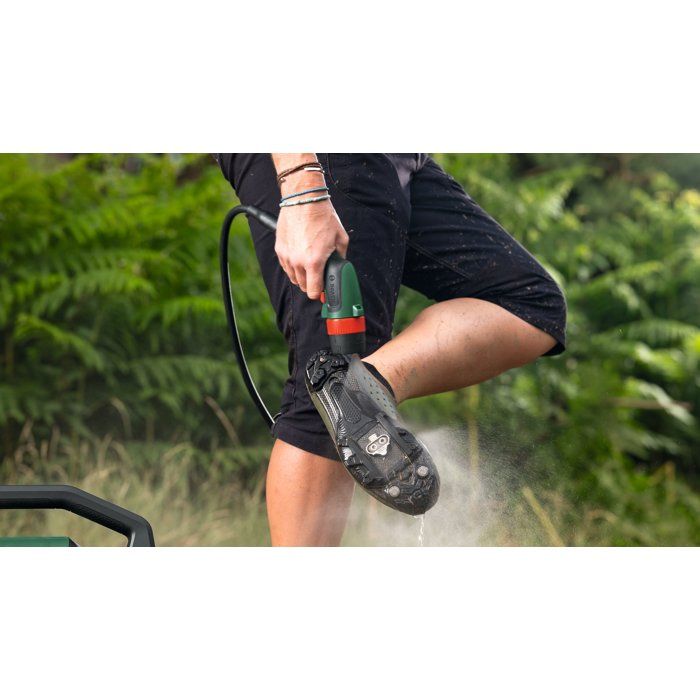 Idropulitrice a batteria BOSCH (per biciclette) - Fontus 18V-6 - Batteria 18V 2.0Ah + caricabatteria AL1820 - Serbatoio 6L