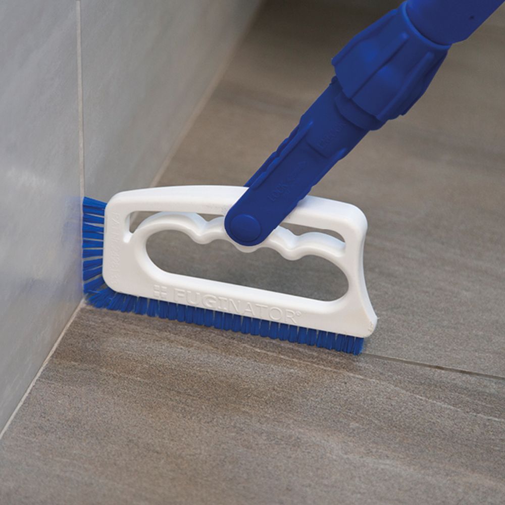 Pulisci fughe con bocchettone e ghiera