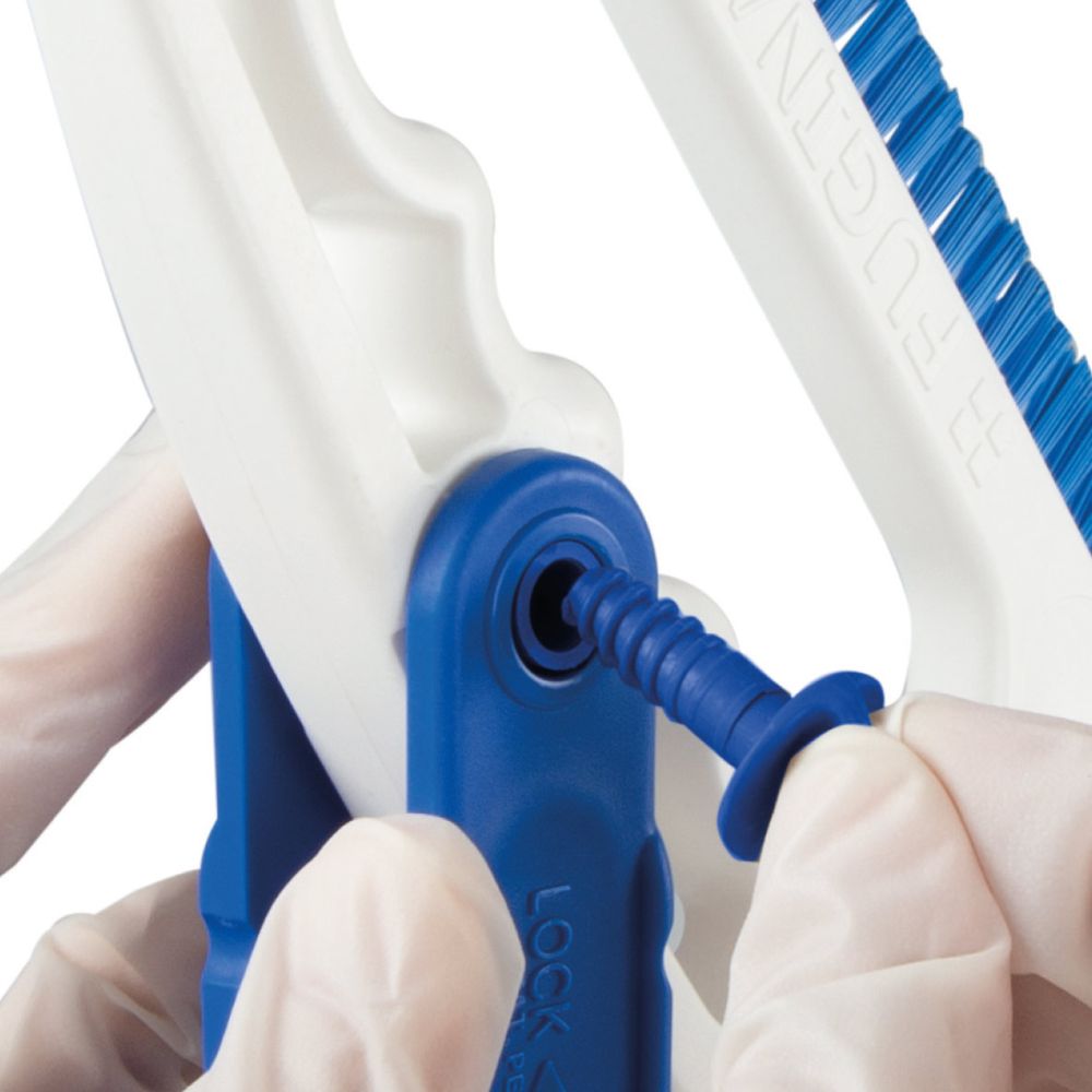 Pulisci fughe con bocchettone e ghiera