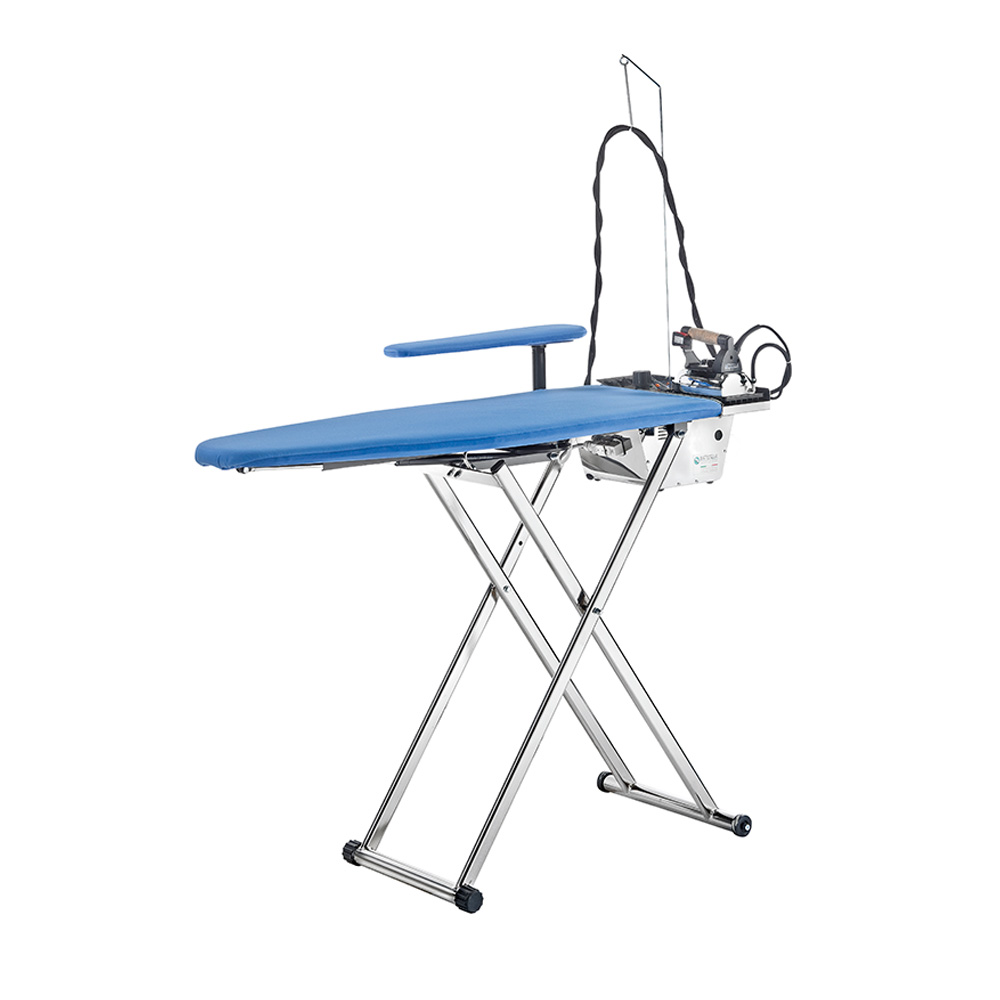 Asse da stiro traspirante Sole M con caldaia 2 litri