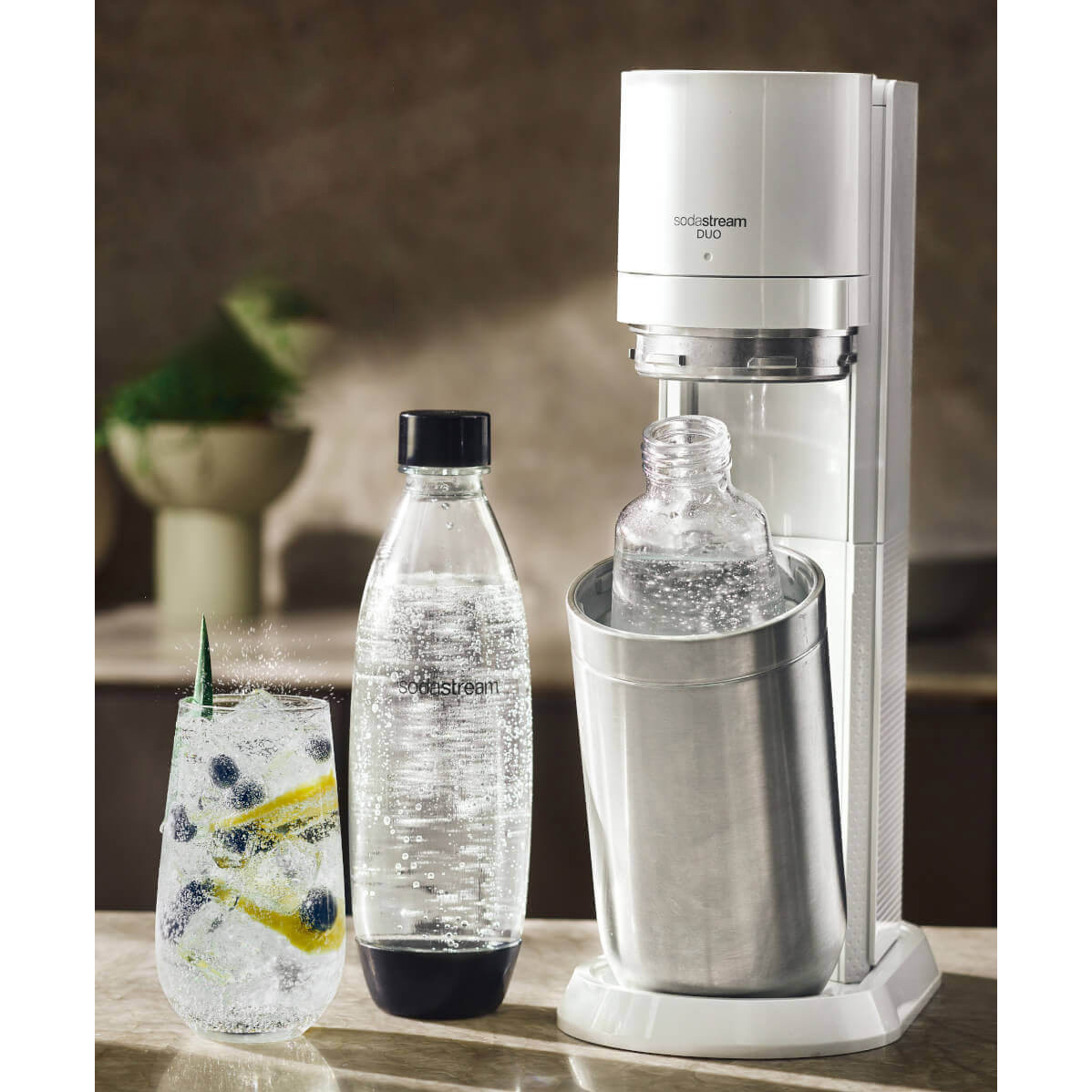 Gasatore Sodastream Duo Bianco con due bottiglie