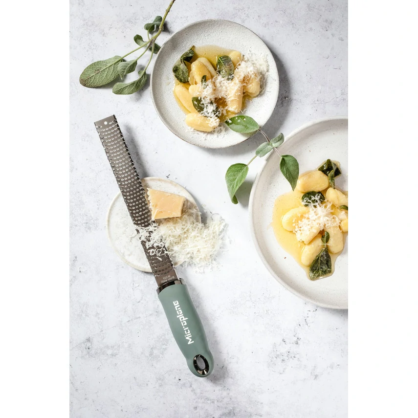 Grattugia Microplane Zester Premium Classic verde Eucalipto