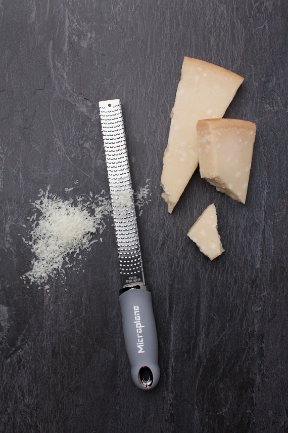 Grattugia Microplane Zester Premium Classic grigio antracite