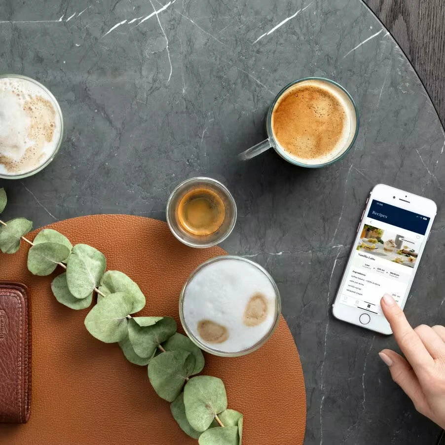 Macchina da caffè automatica De Longhi Prima Donna Class ECAM550.65.SB