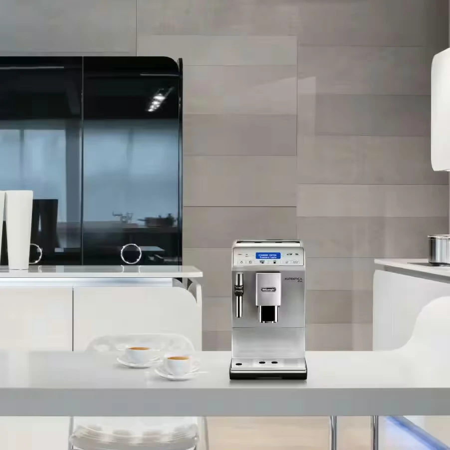 Macchina da caffè automatica De Longhi Autentica Plus ETAM29.620.SB